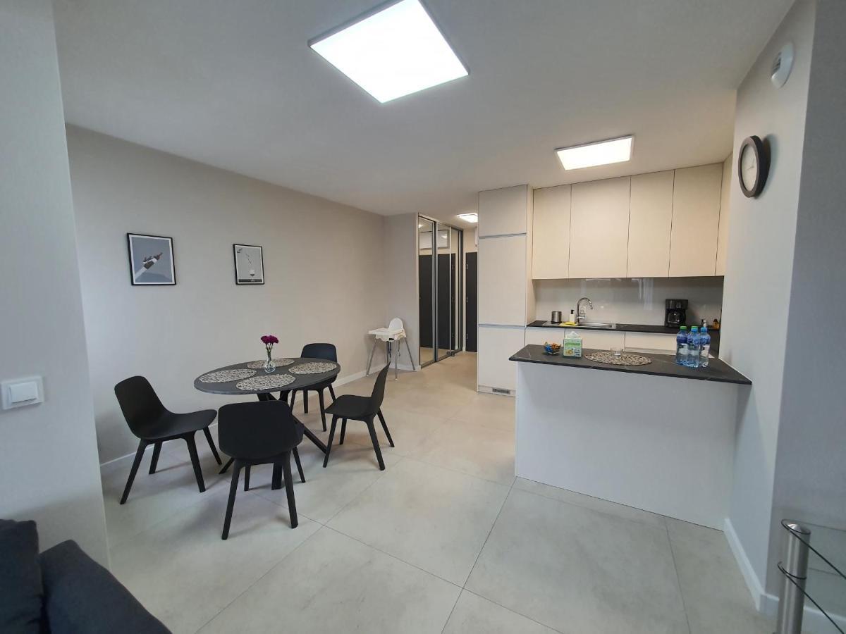 Apartament De Lux Apart 45 Grabiszynska Wrocław Kültér fotó